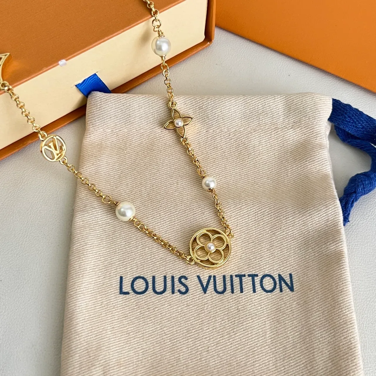 Louis Vuitton Monogram Flower Pearl Chain Necklace 3