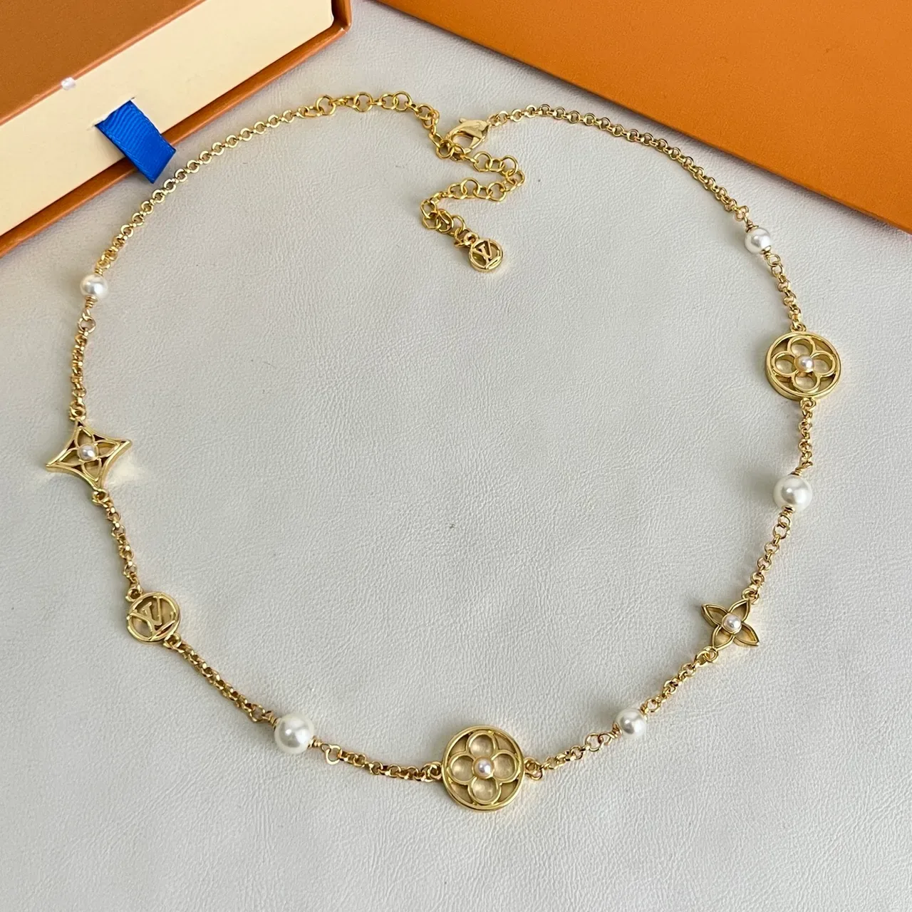 Louis Vuitton Monogram Flower Pearl Chain Necklace 4