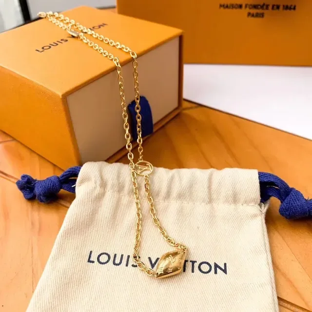 Louis Vuitton Monogram Jewelry Gold Chain Necklace 6
