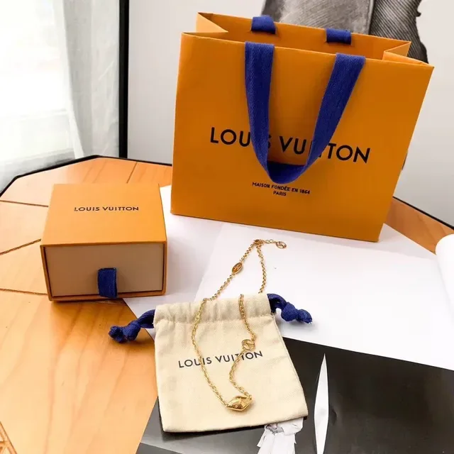 Louis Vuitton Monogram Jewelry Gold Chain Necklace 8