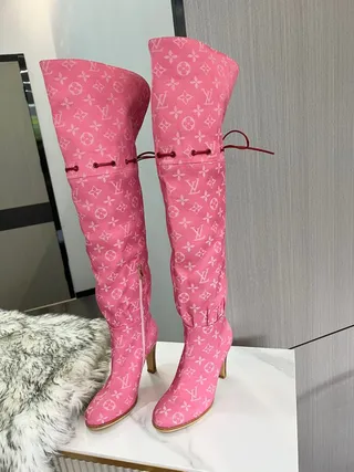 Louis Vuitton Monogram Pink घुटनों से ऊपर की बूट्स 4