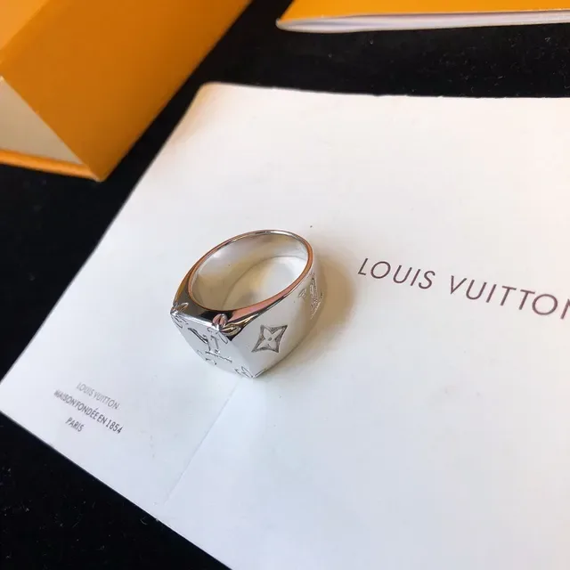 Louis Vuitton Monogram Signet Ring Polished Silver Ring 8