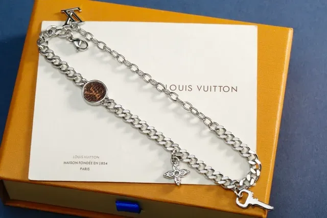 Louis Vuitton Multi-Charm Curb-Link Silver Bracelet 3