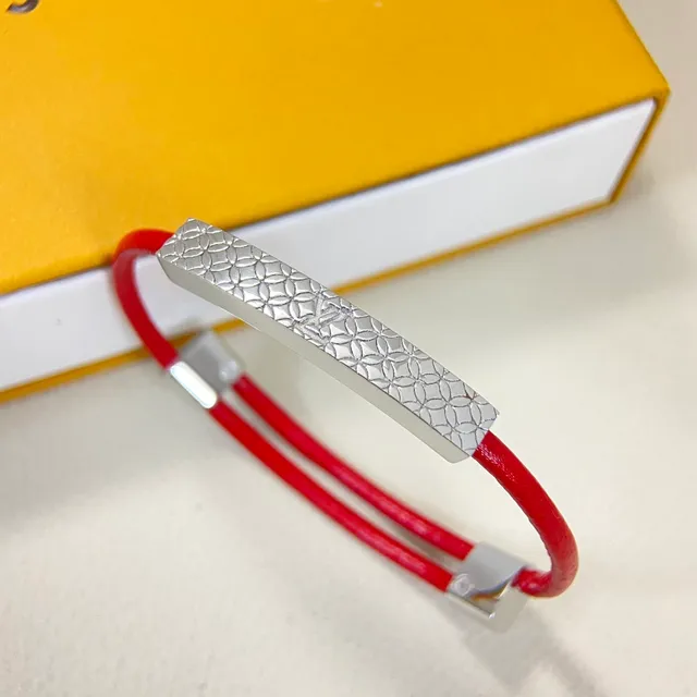 Louis Vuitton Bracelet Multicolore Argent Triple Empilée Barre Gravure Géométrique Treillis 3
