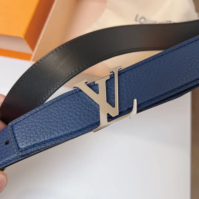 Louis Vuitton Cinto de Couro Preto Marinho Granulado Taurillon Prateado LV Twist Fivela 7