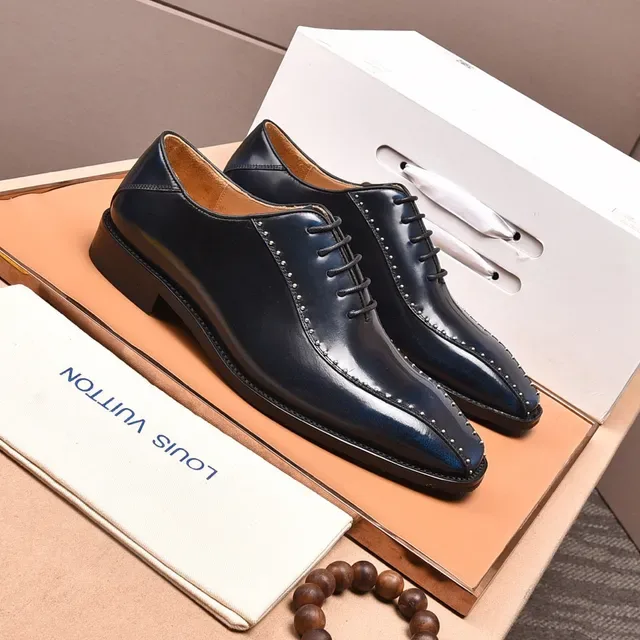 Louis Vuitton Chaussures Oxford à embout cap poli bleu marine 8