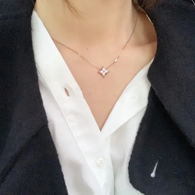 Louis Vuitton Pink Gold Chain Enamel Quatrefoil Pendant Necklace 2