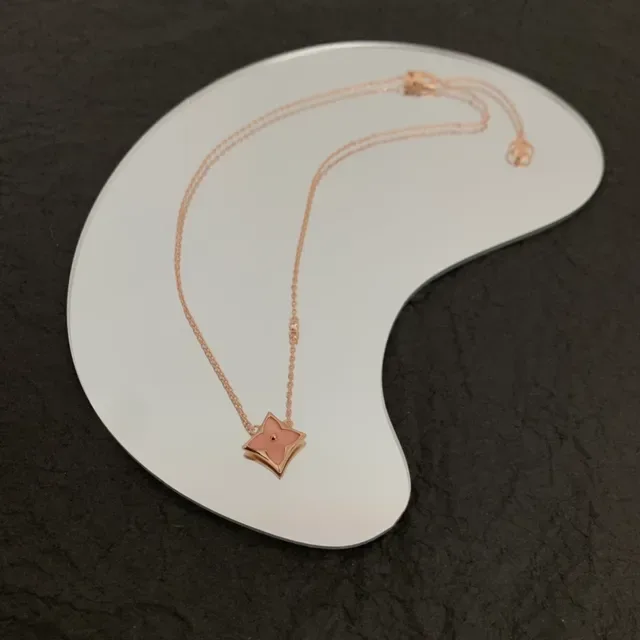 Louis Vuitton Pink Gold Chain Enamel Quatrefoil Pendant Necklace 7