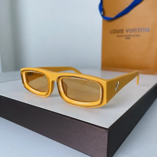 Louis Vuitton Rectangular Blue Acetate Sunglasses 8