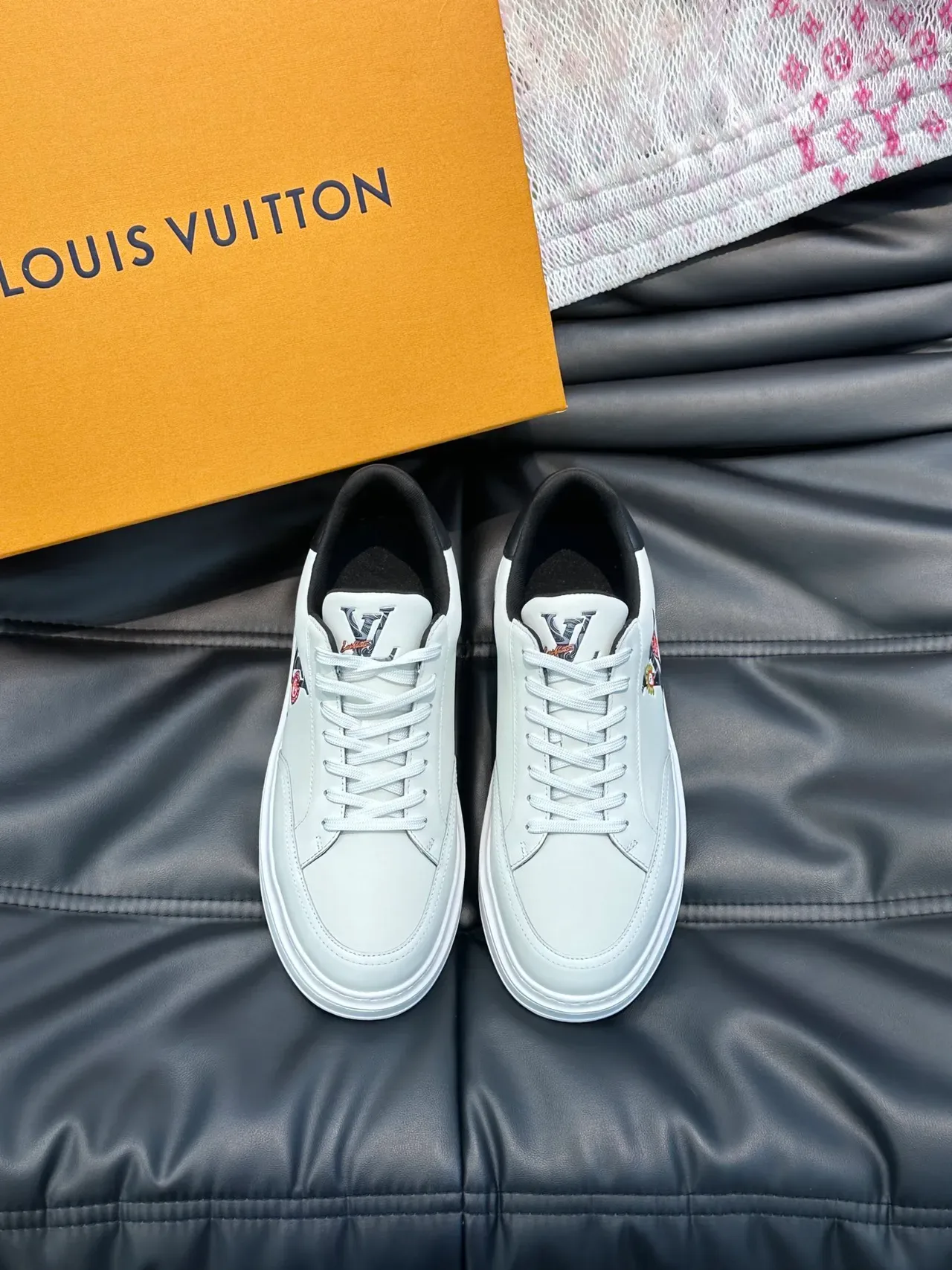 Louis Vuitton Run Away Embroidered Monogram White Lifestyle Sneakers 5
