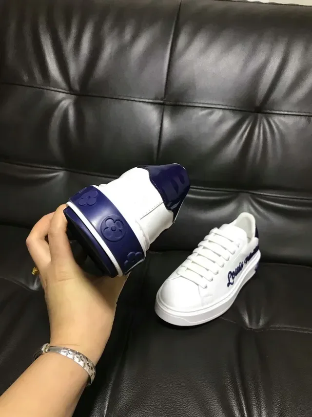 Louis Vuitton Run Away White and Navy Lifestyle Sneakers 3