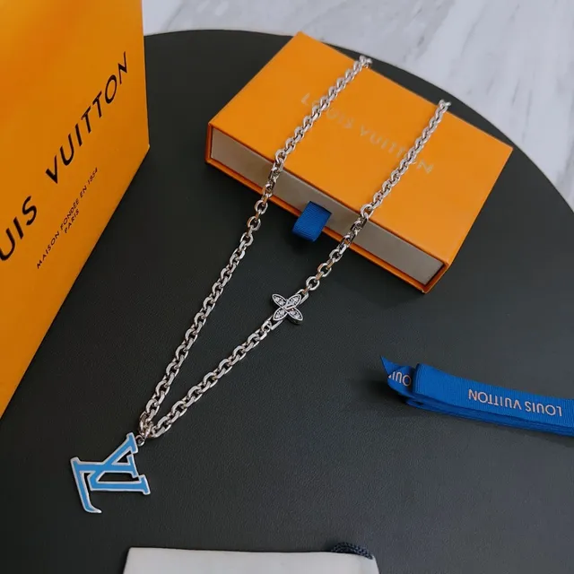 Louis Vuitton Silver Blue Chain Link Enamel LV Pendant Necklace 5