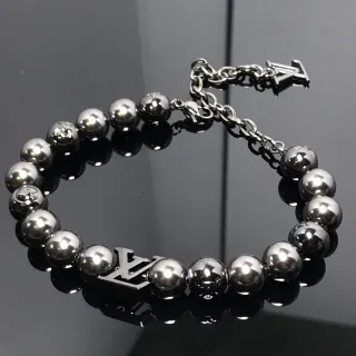 Louis Vuitton pulsera de cuentas con encanto Monogram-Charm de plata