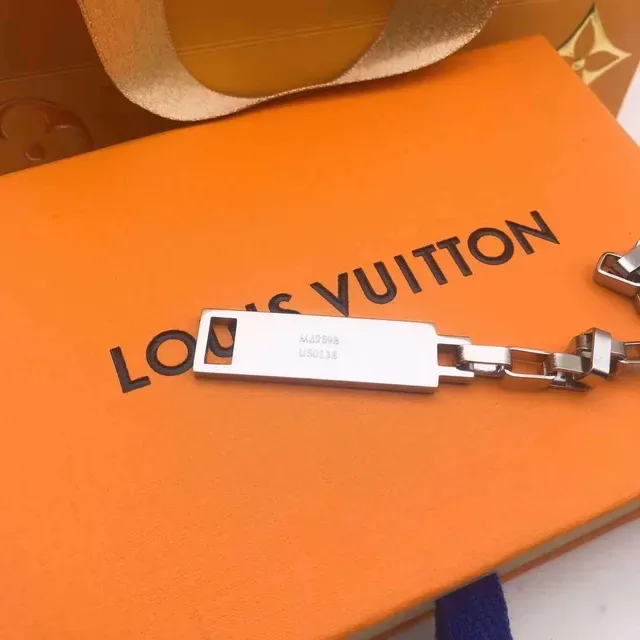 Louis Vuitton Silver-Tone Rectangular Link Chain Bracelet 2