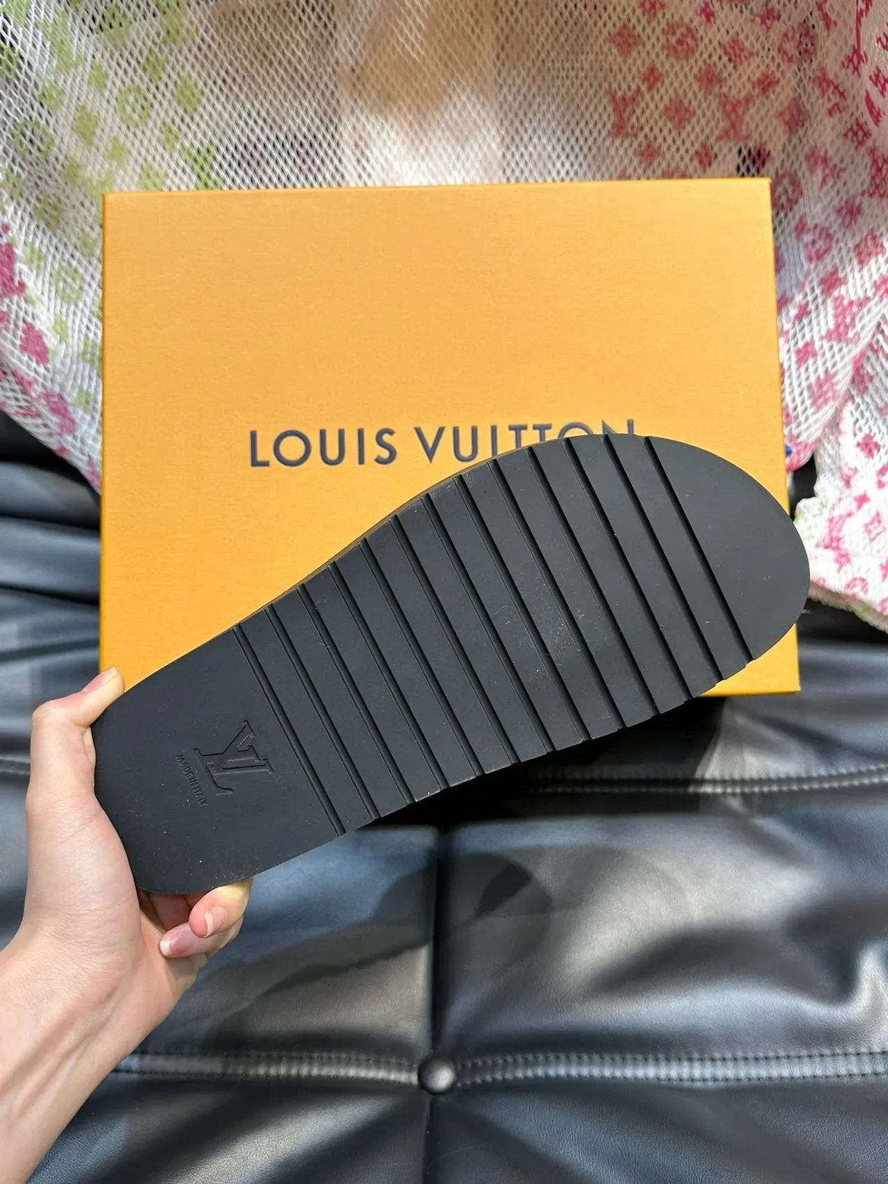 Louis Vuitton Slide Monogram Fabric Strap Slippers 2