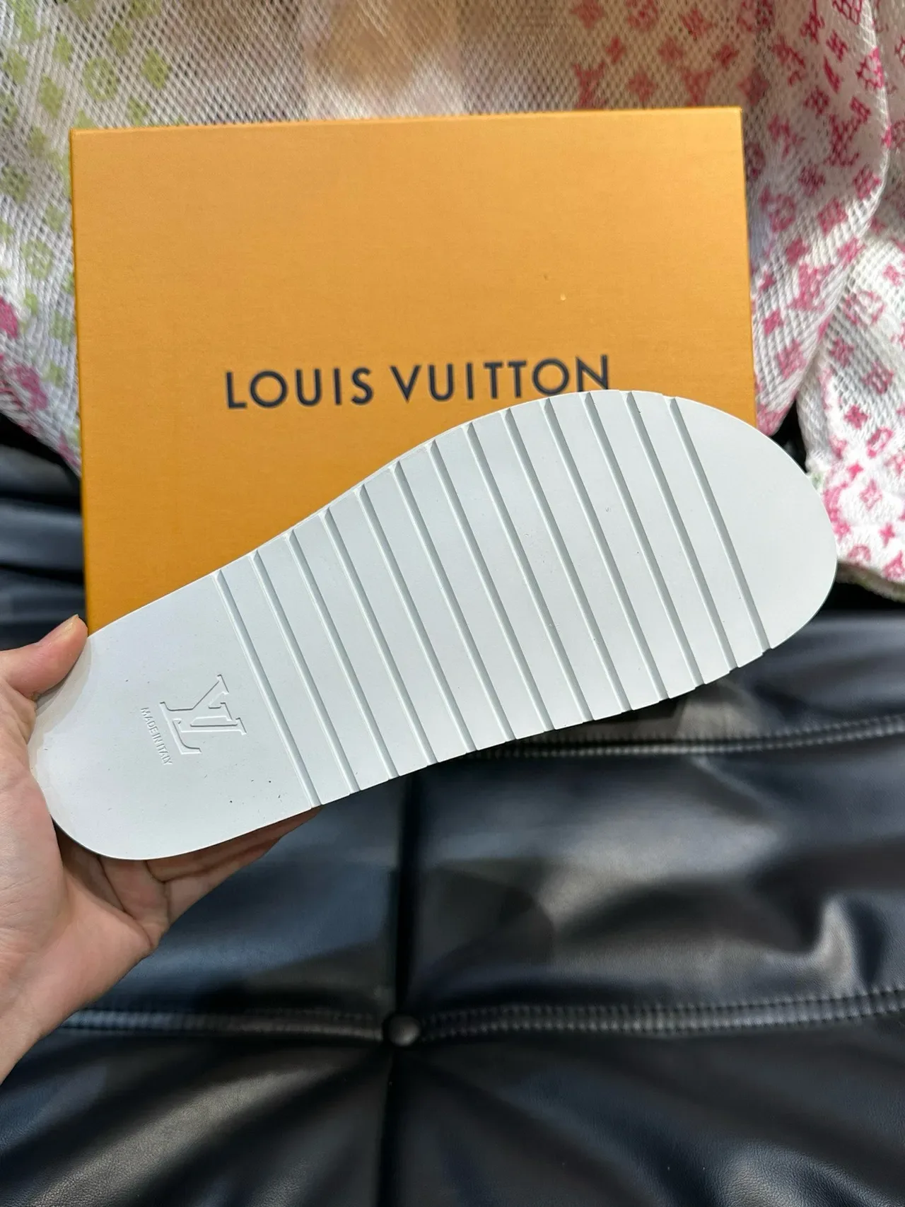 Louis Vuitton Slide Monogram Fabric Strap Slippers 3