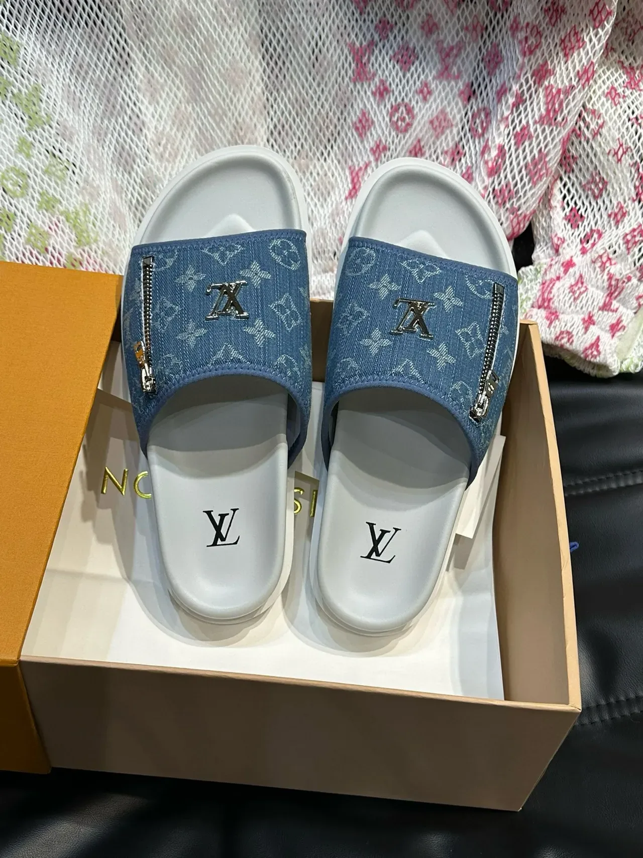 Louis Vuitton Slide Monogram Fabric Strap Slippers 5