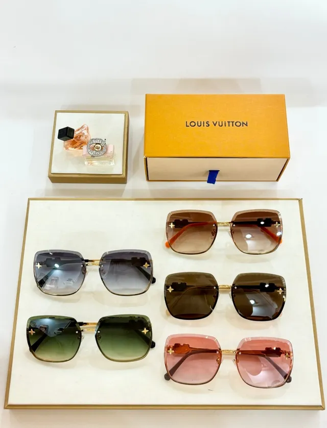Louis Vuitton Star Square Gradient Lens Sunglasses 4