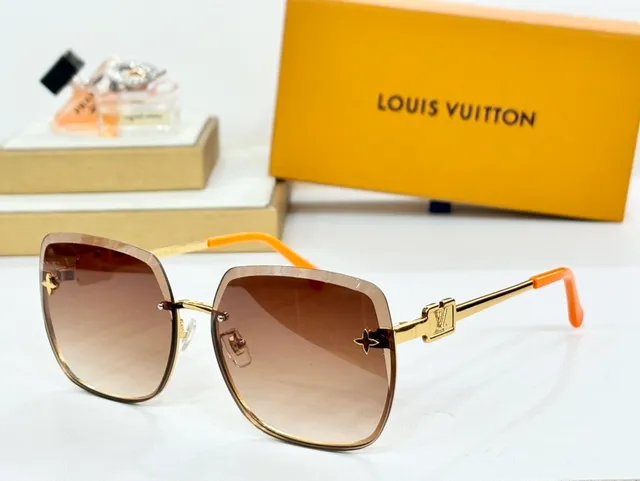 Louis Vuitton Star Square Gradient Lens Sunglasses 8