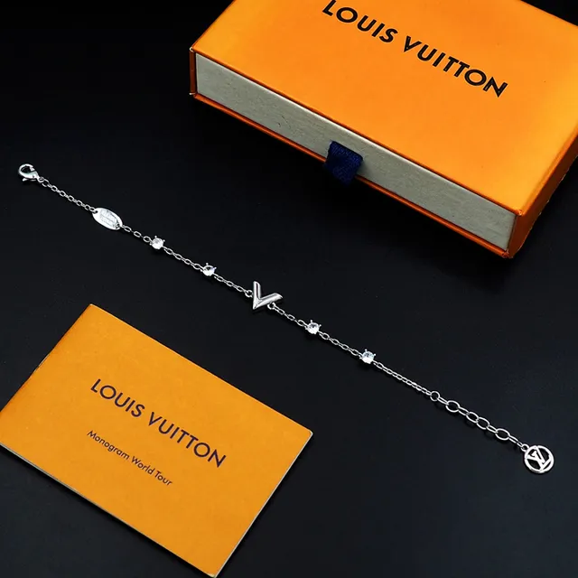 Louis Vuitton V Collection Crystal-Set Silver Chain Bracelet 7