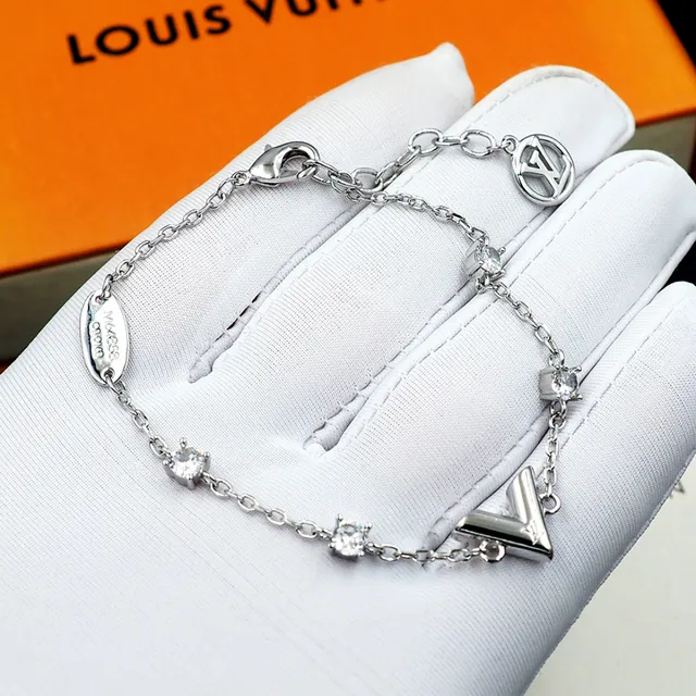 Louis Vuitton V Collection Crystal-Set Silver Chain Bracelet 9