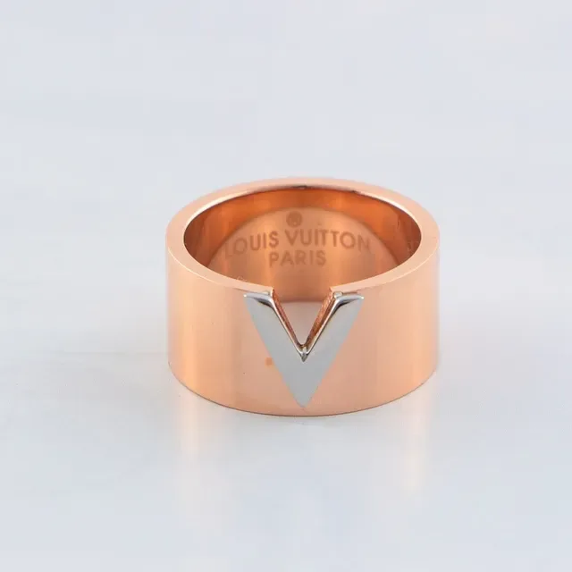 Louis Vuitton V Anillo de Oro y Plata Dos Tonos Banda Ancha 7