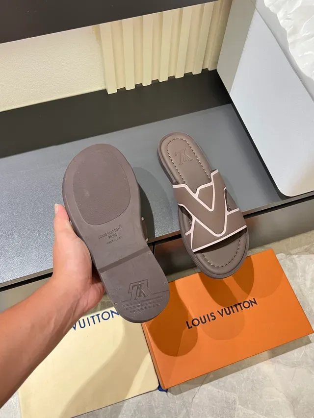 Louis Vuitton V-Strap Slide Black White Interlocking Flat Sole Slippers 3