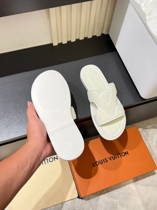Louis Vuitton V-Strap Slide Black White Interlocking Flat Sole Slippers 5