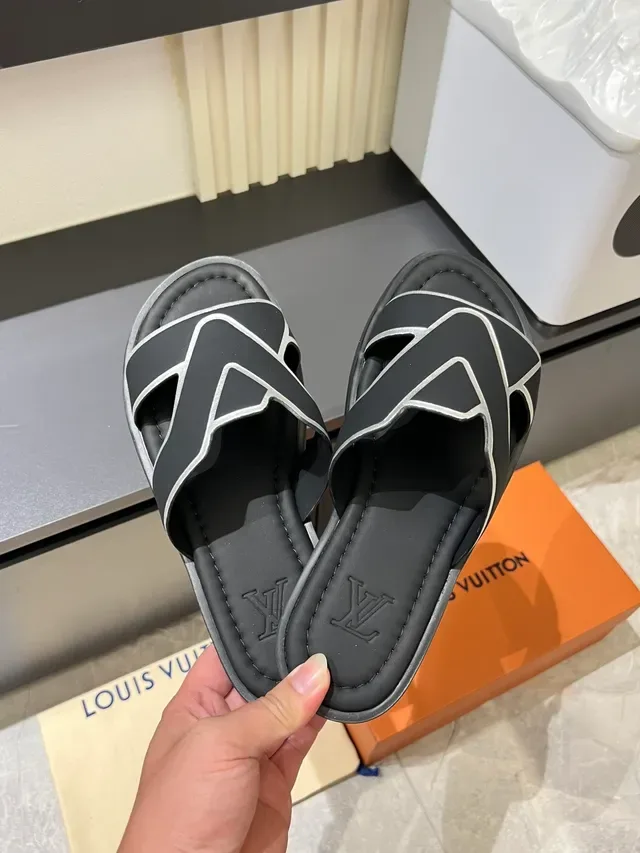 Louis Vuitton V-Strap Slide Black White Interlocking Flat Sole Slippers 7