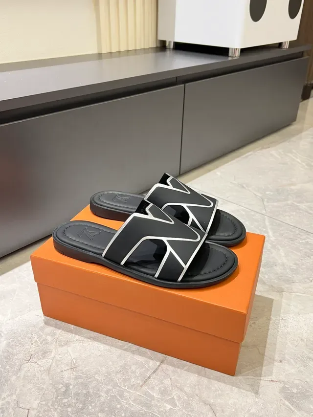 Louis Vuitton V-Strap Slide Black White Interlocking Flat Sole Slippers 12