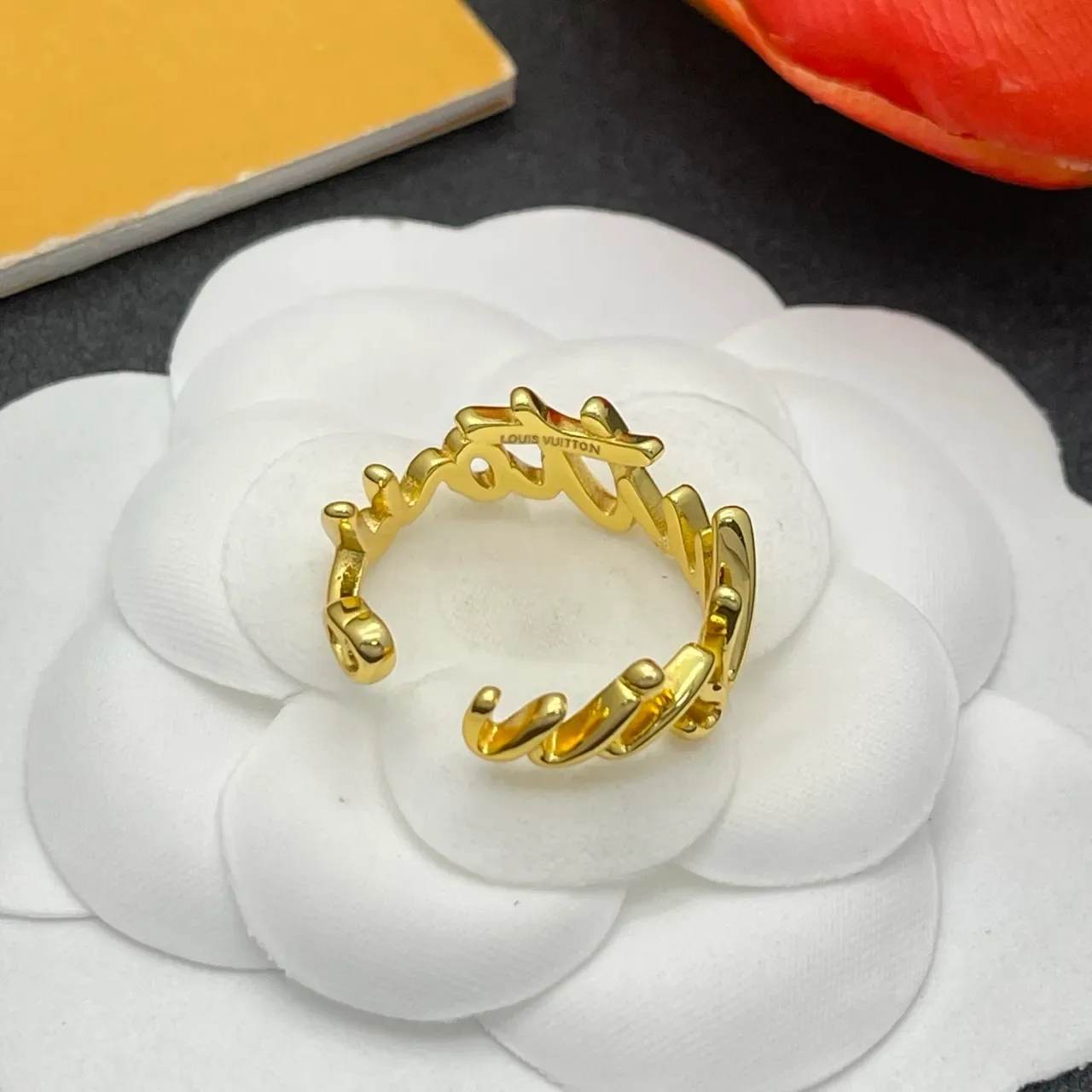 Louis Vuitton Vuitton Logo Cursive Gold Ring 3
