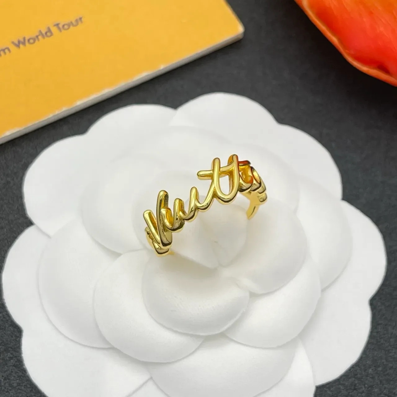 Louis Vuitton Vuitton Logo Cursive Gold Ring 8