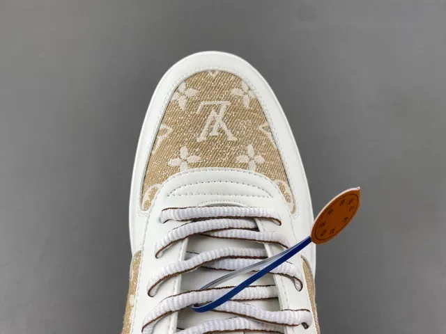 Louis Vuitton White Beige Low-Top Monogram Canvas Lifestyle Sneakers 5