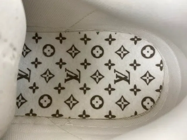 Louis Vuitton White Beige Low-Top Monogram Canvas Lifestyle Sneakers 8