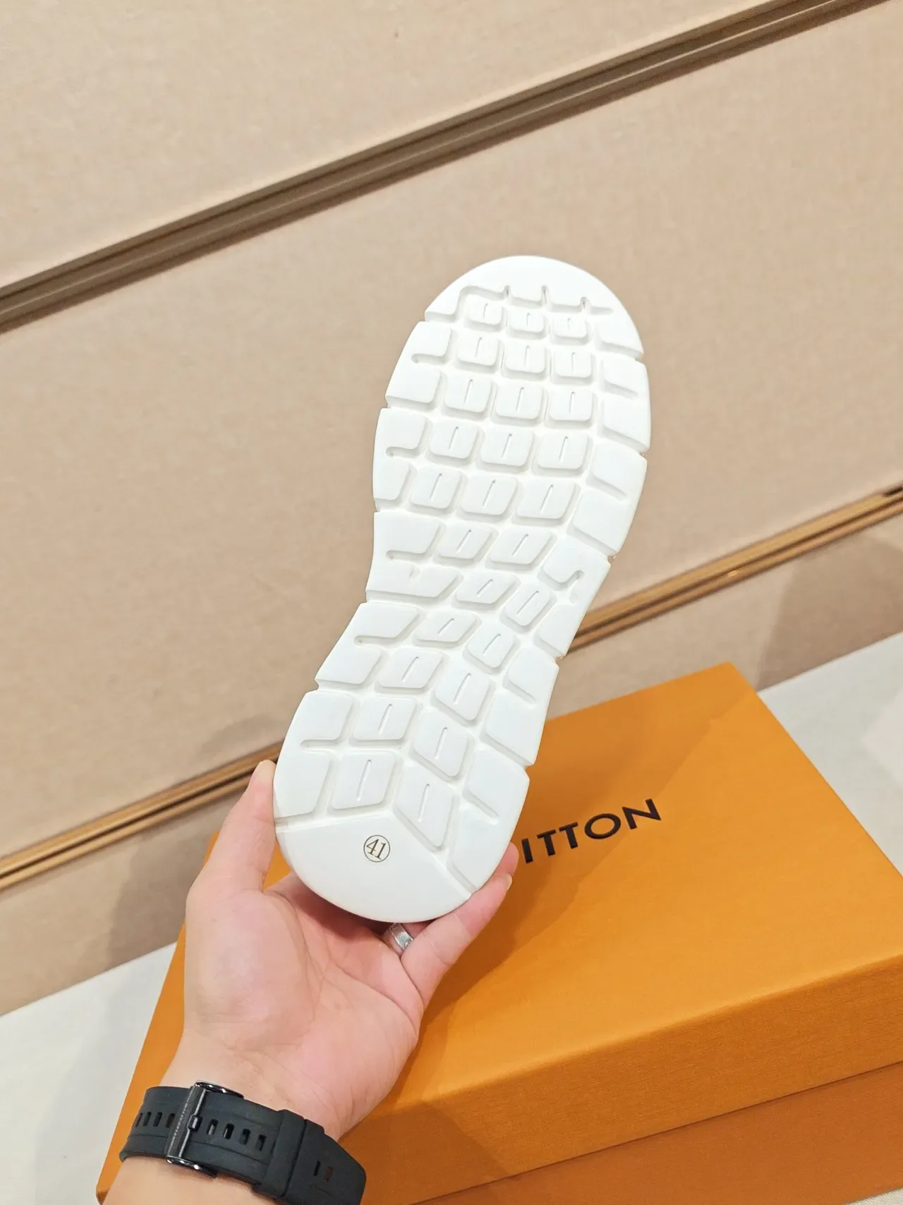 Louis Vuitton White Beige Monogram Jacquard Upper Leather Overlays Lifestyle Sneakers 2
