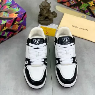 Louis Vuitton Zapatillas Lifestyle de Cuero con Grabado de Cocodrilo Blanco y Negro de Bajo Corte