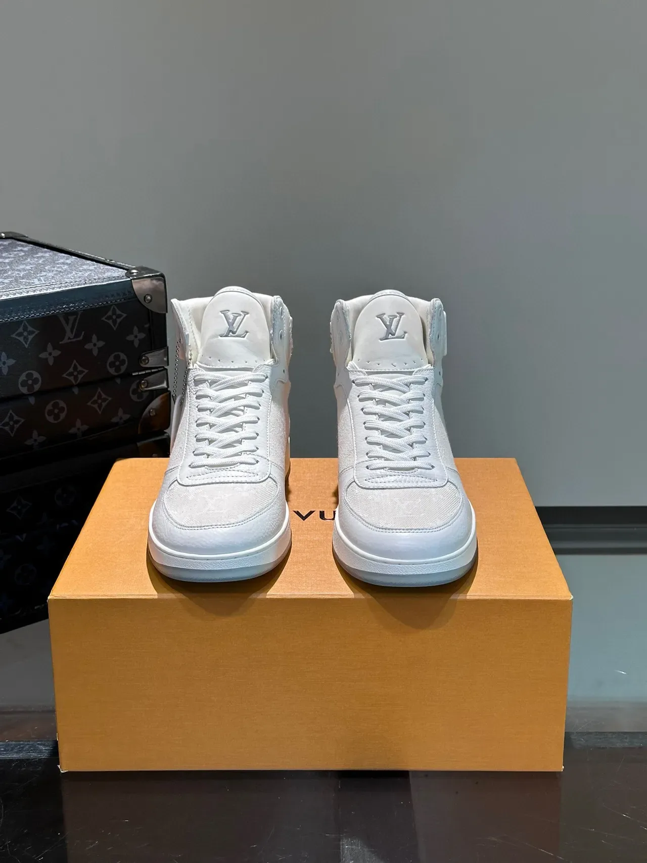Louis Vuitton White Gray High-Top Textured Upper Lifestyle Sneakers 2