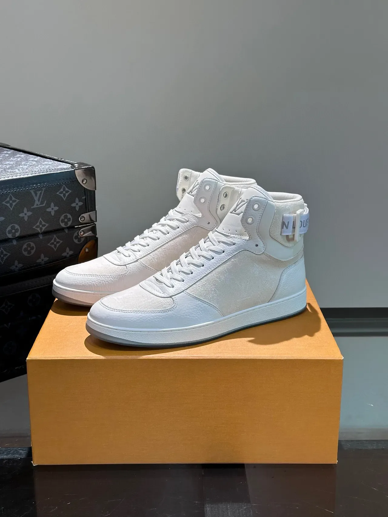 Louis Vuitton White Gray High-Top Textured Upper Lifestyle Sneakers 3
