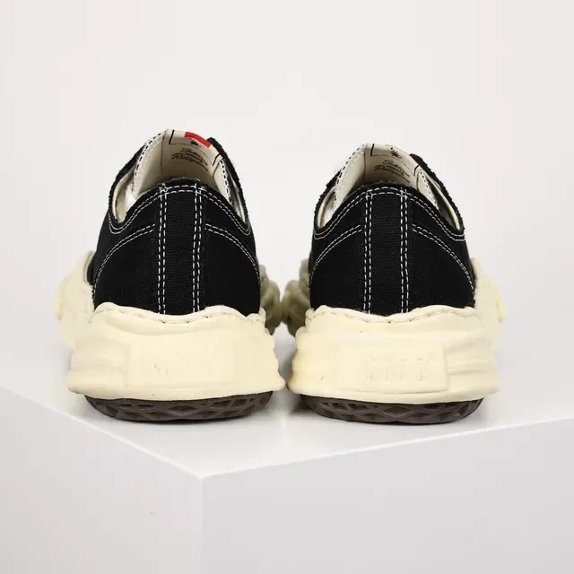 Maison Margiela Tabi Sneaker Black and Off-White Lifestyle Sneakers 8
