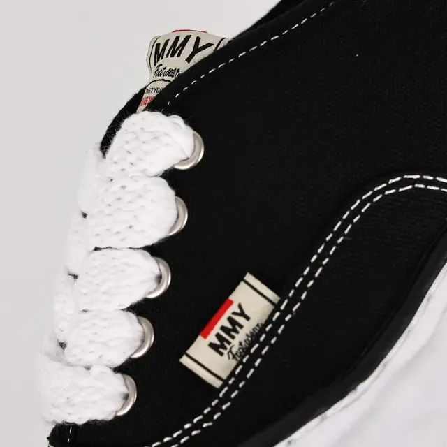MMY Black White Canvas Upper Sculpted Midsole Sneakers 6
