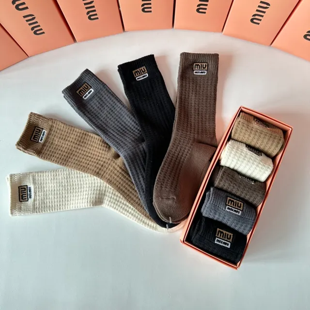 Miu Miu Ribbed Knit Crew Socks 4