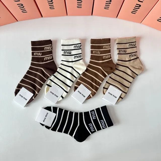 Miu Miu Striped Logo-Band Ankle Socks 4