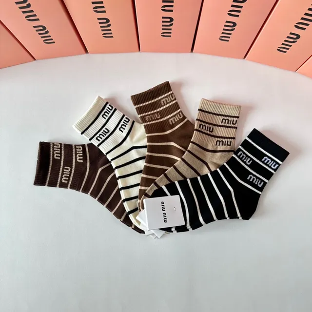 Miu Miu Striped Logo-Band Ankle Socks 7