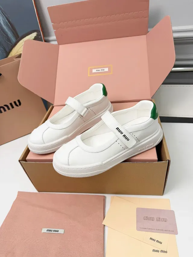 Miu Miu White Green Leather Heel Tab Mary Jane Shoes 5