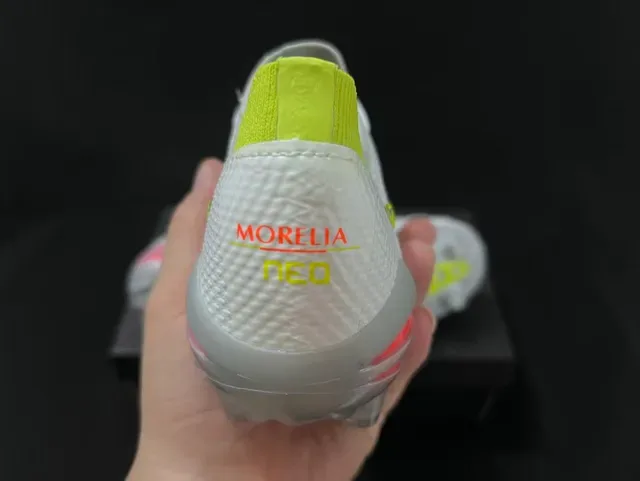Mizuno White Gray Synthetic Upper Molded Soleplate Firm-Ground Soccer Shoes 3