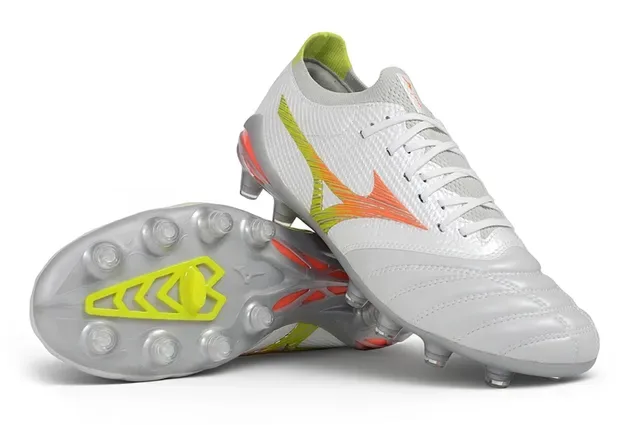 Mizuno White Gray Synthetic Upper Molded Soleplate Firm-Ground Soccer Shoes 11