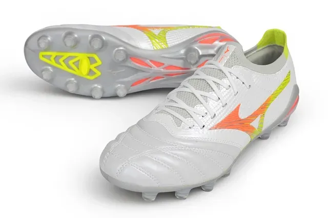 Mizuno White Gray Synthetic Upper Molded Soleplate Firm-Ground Soccer Shoes 12
