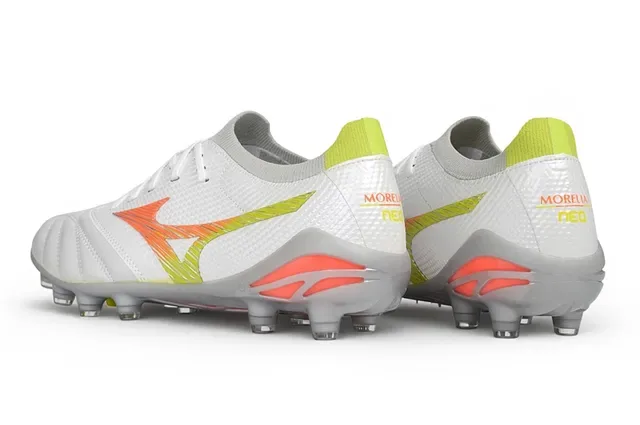 Mizuno White Gray Synthetic Upper Molded Soleplate Firm-Ground Soccer Shoes 13