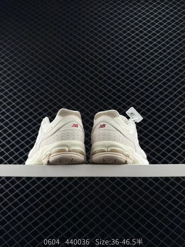 New Balance 2002R حذاء أسلوب حياة رمادي ضبابي شبكي وسويدي 3