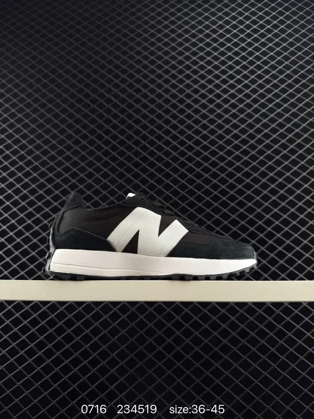 New Balance 327 Negro y Blanco Zapatillas Lifestyle 6
